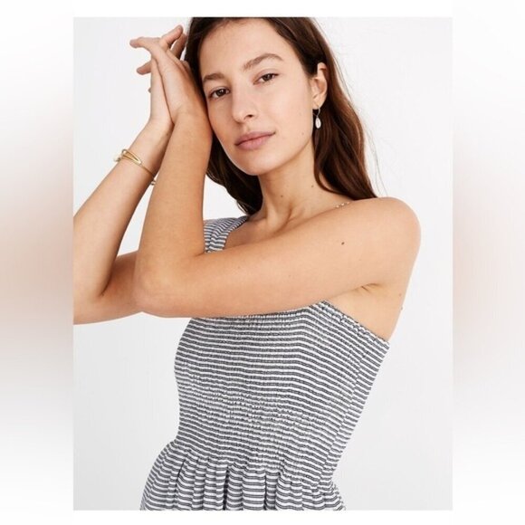 Madewell Texture & Thread Smocked Dress in Stripe XS - Picture 2 of 8